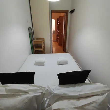 Appartement T1 Penha De Franca Com Patio Lisboa