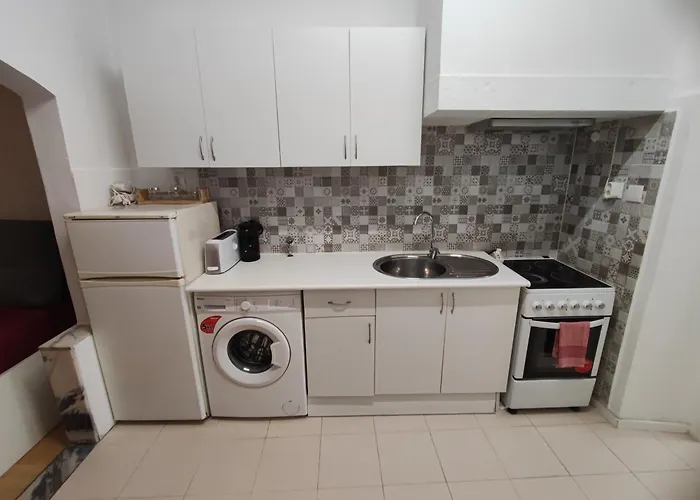 T1 Penha De Franca Com Patio Apartamento *